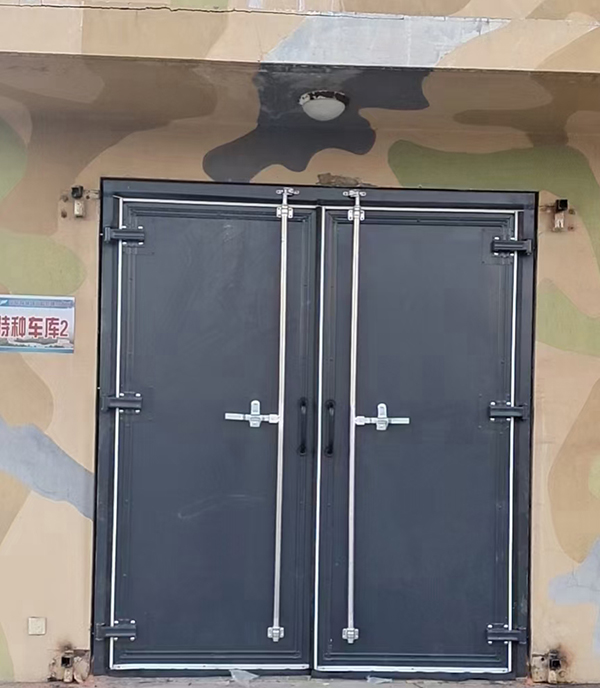 托克逊工业平开门 托克逊工业平开门