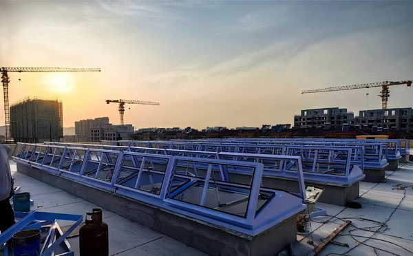 消防托克逊排烟窗工作原理