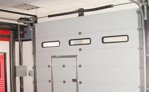 托克逊工业提升门的安装方法